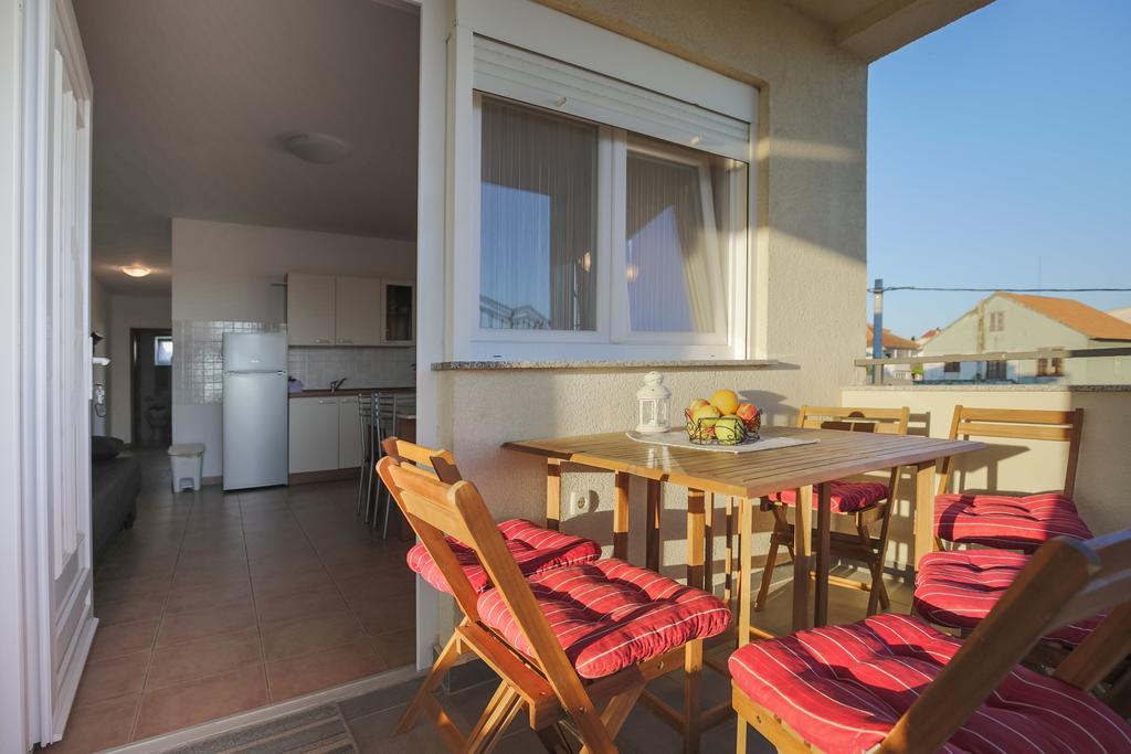 Apartmani Maksan Pakostane Bagian luar foto