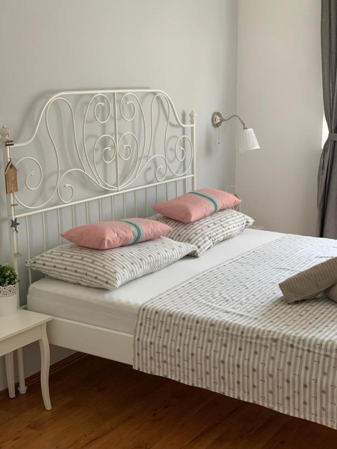 Apartmani Maksan Pakostane Bagian luar foto